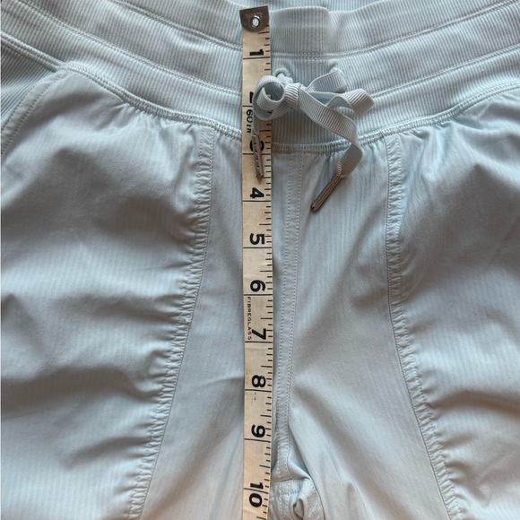 Lululemon Dance Studio Mid-Rise Jogger in ColourSinatra Blue size 4 - Picture 14 of 16